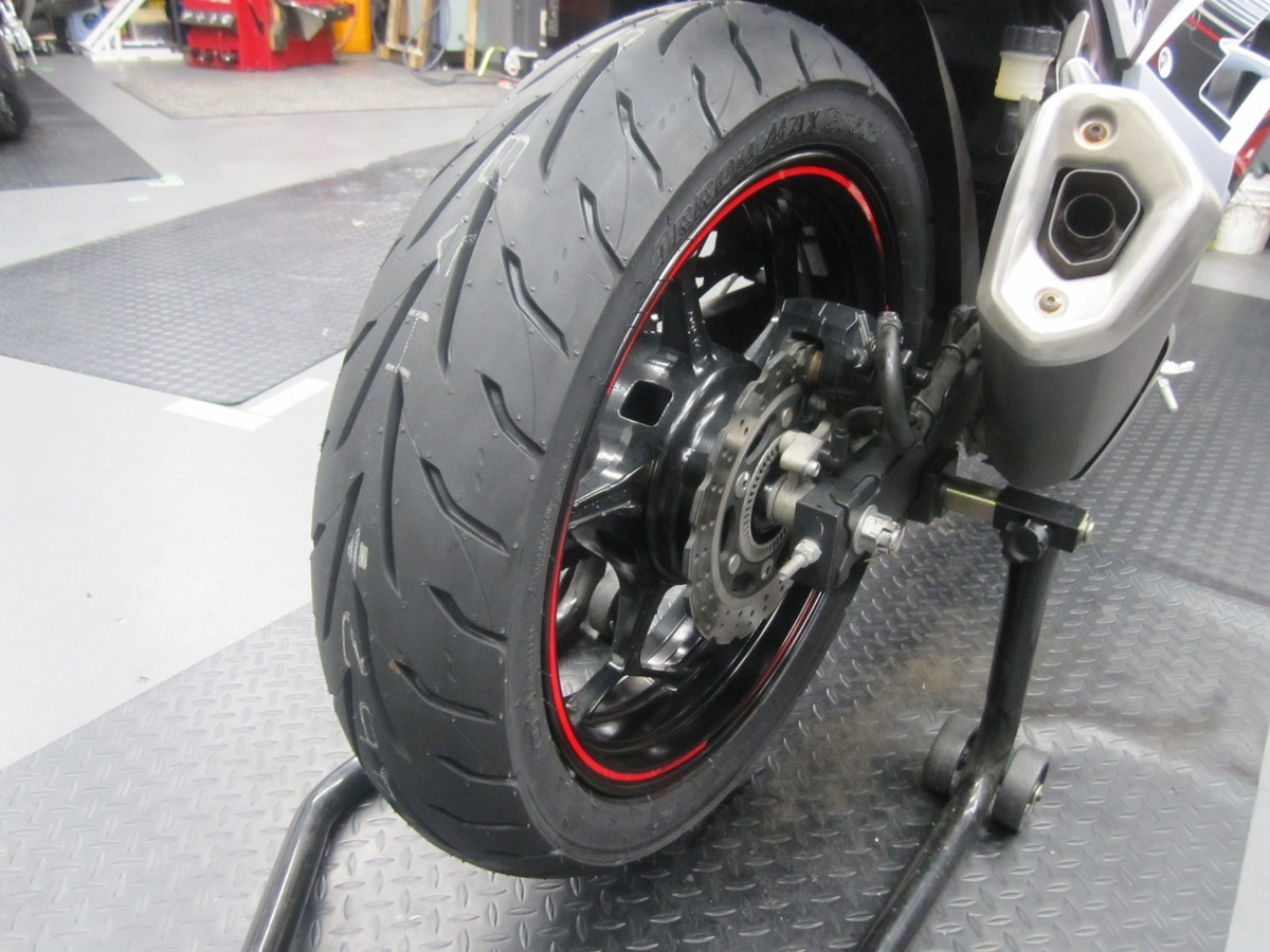 KAWASAKI【Ninja250 タイヤ交換】ダンロップ GT601 - NAPS-ON マガジン