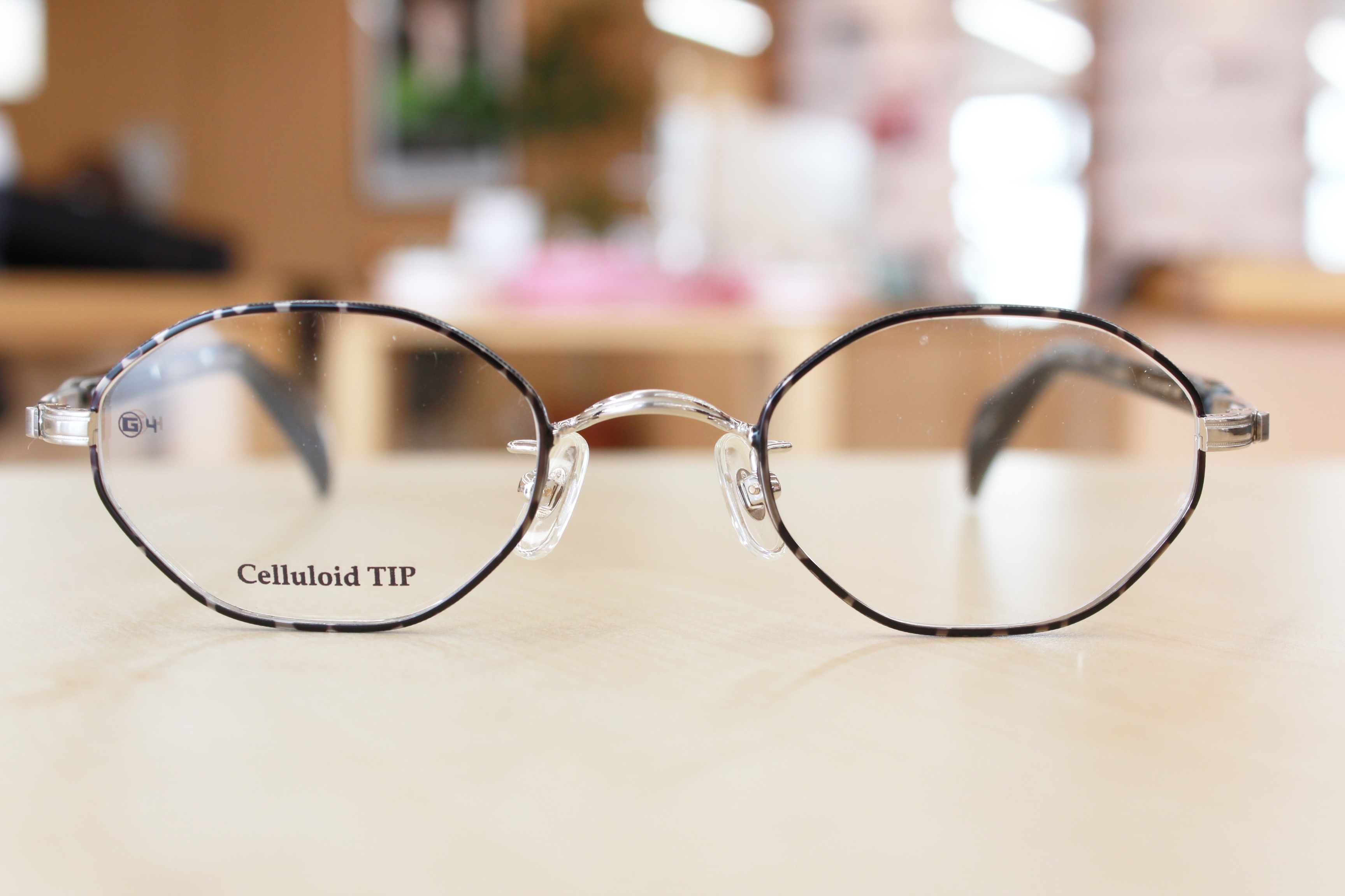G4 old&new」流・王道クラシカルメガネ | メガネ工房AZ ブログ