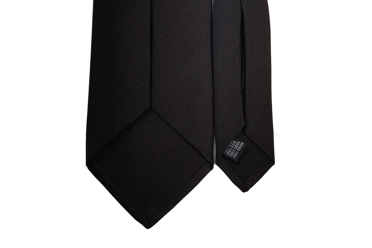 MILANO SERIES ネクタイ ◇ ブラック×ソリッド《セッテピエゲ》 – Merola