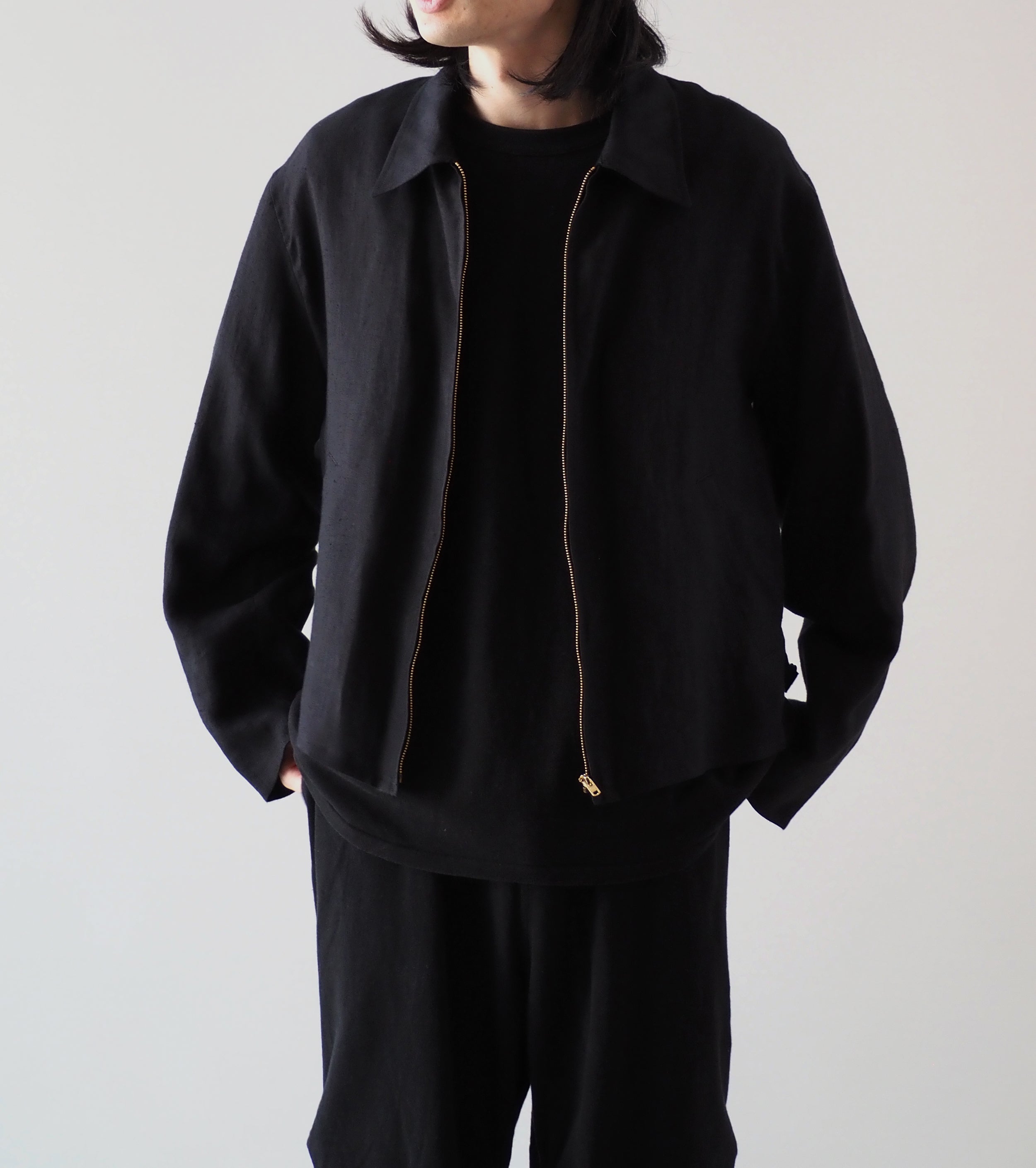 COMOLI カナパ ジップ ショート ジャケット, Black – Navyblue