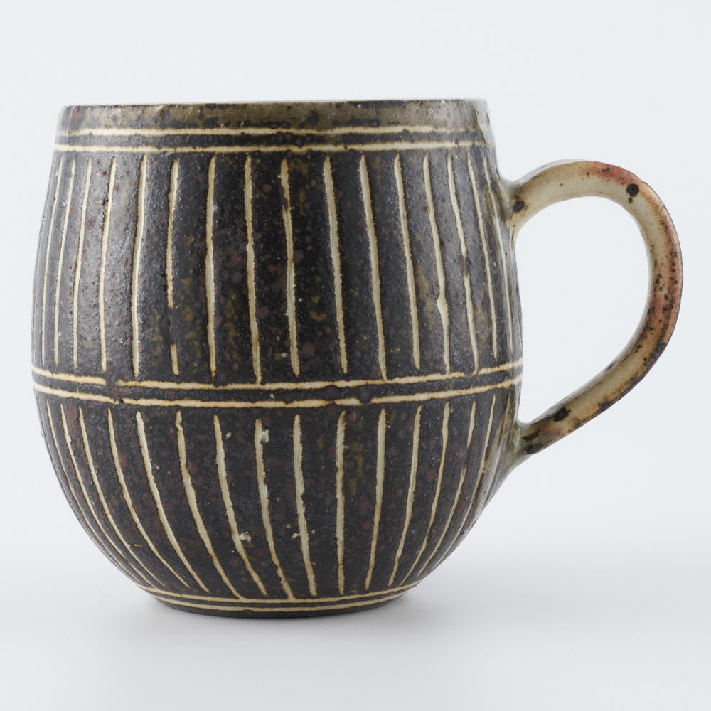 作家 薮本寛之 線刻マグカップ ¥5,500 大人の焼き物