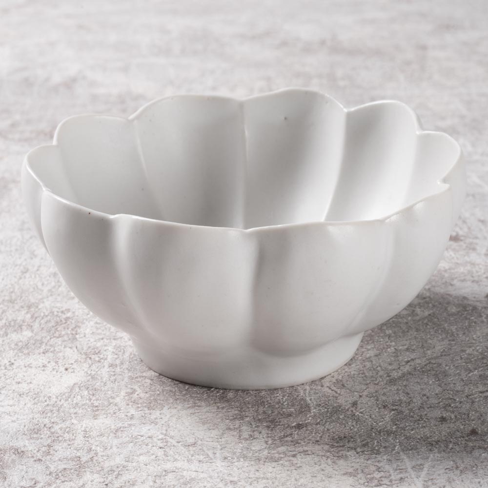 臼杵焼 輪花小鉢 ¥3,850 大人の焼き物