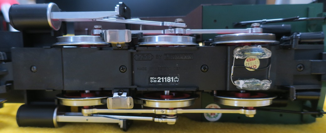 LGB 2018D 2-6-0 Mogul – Plumtown