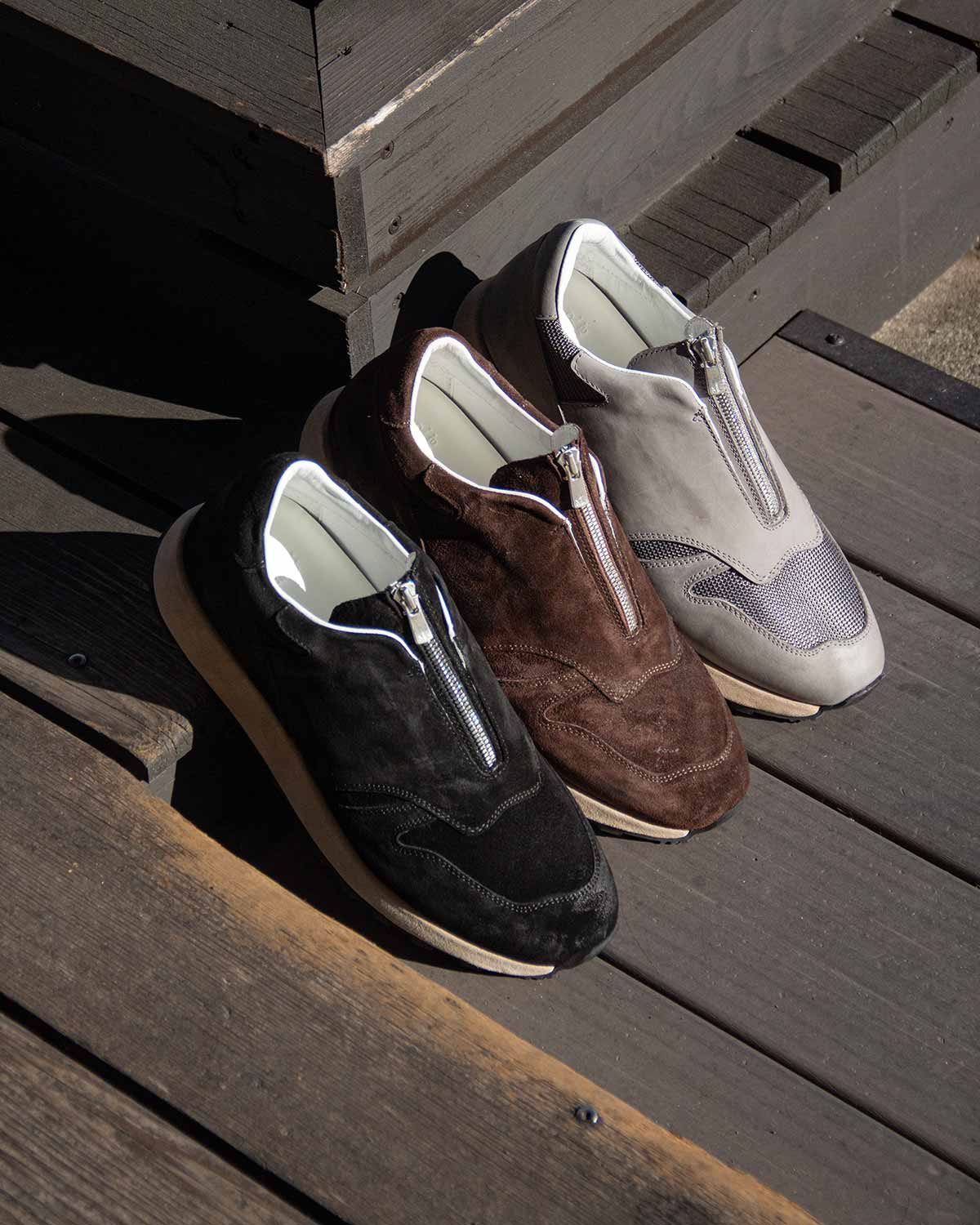 nonnativeのDWELLER JOG TRAINER COW LEATHER by SABOR – COVERCHORD