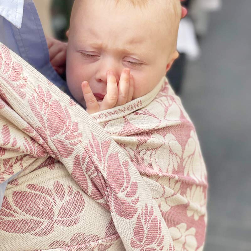 涼しくて快適な夏の抱っこに｜シルク混ベビーラップ ロト フィオーレ