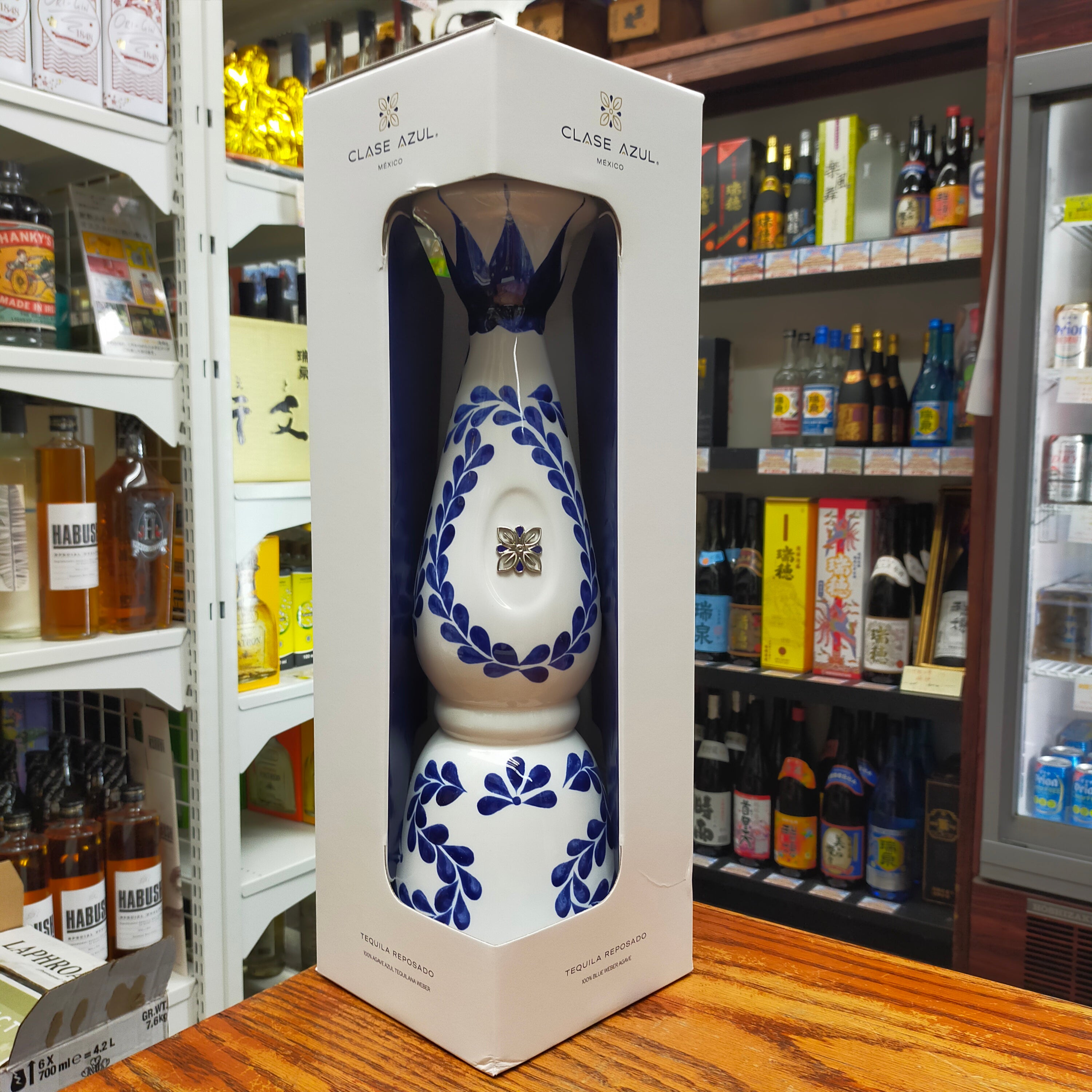 クラセアスール テキーラ レポサド 40度 1750ml – お酒の宅配『ぎぼ酒店』