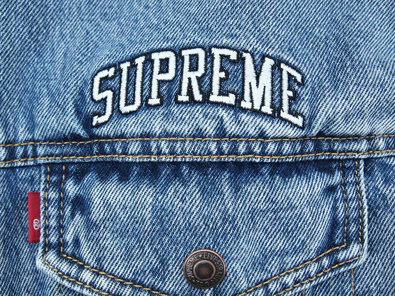 Supreme×Levi's 'Quilted Reversible Trucker Jacket'リバーシブル