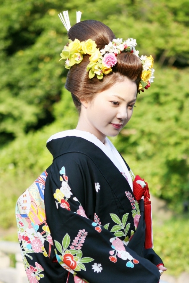 名古屋で こだわりの白無垢・色打掛・引き振袖レンタル｜婚礼和装専門