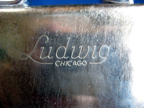 Ludwig '60 Cowbell & Holder 5 inch