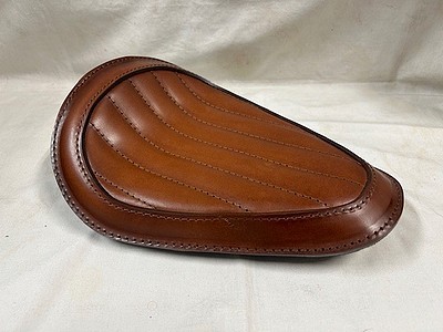 商品詳細 【専用ソロシートKIT リジットタイプ(本革サドルシート)縦