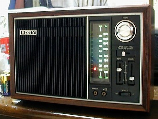 SONY TFM-9510