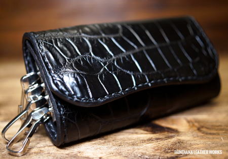 KCCR-B 高級感あるクロコダイル(ワニ革)キーケース