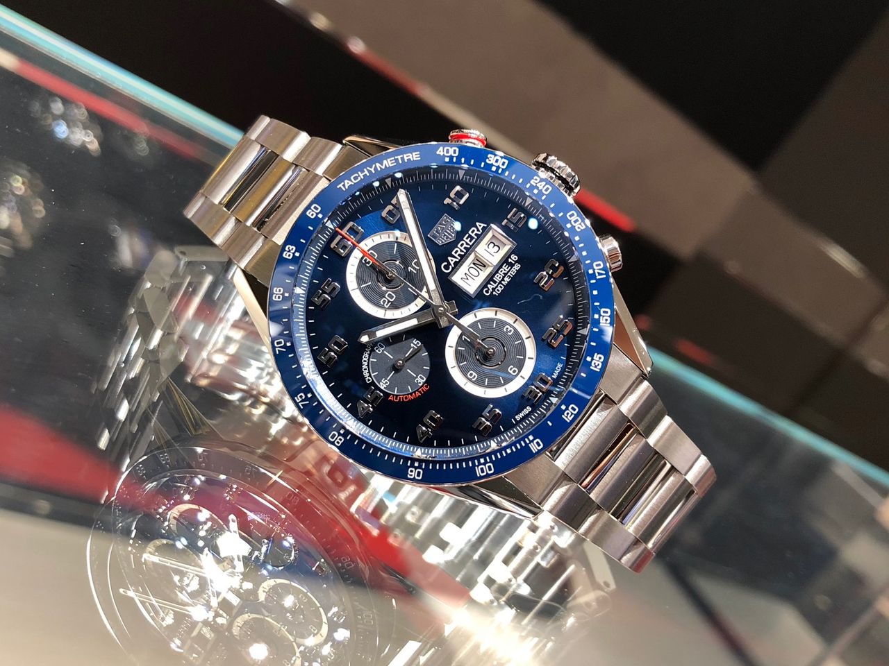 青文字盤の人気のクロノグラフ！！ | ブランド腕時計の正規販売店 A.M.I