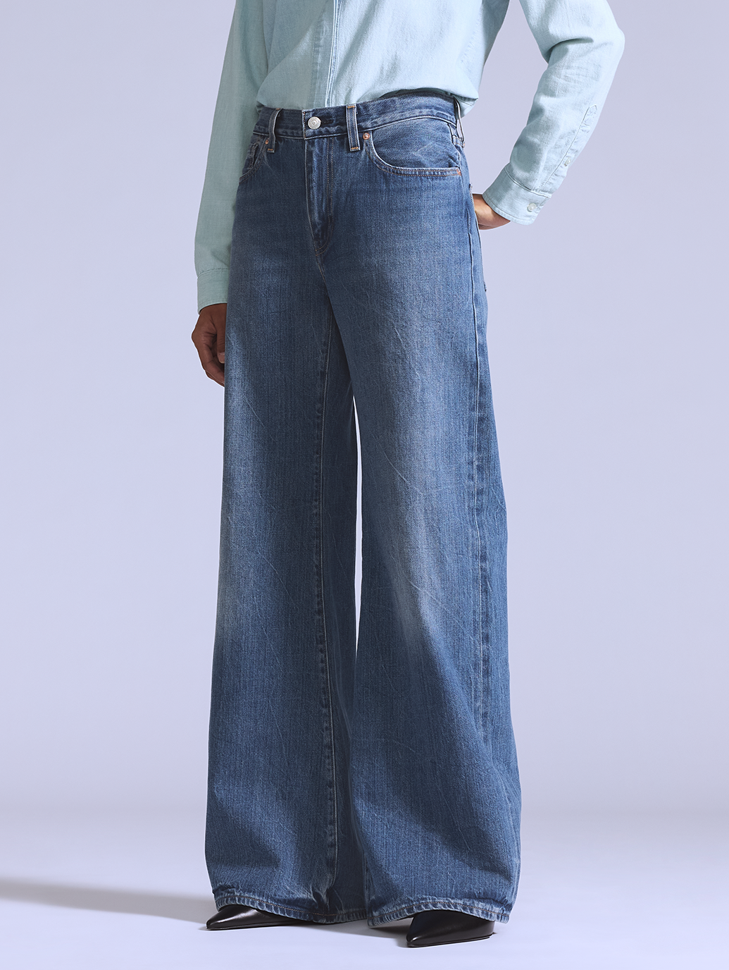 BLUETAB™ CARVE リラックスジーンズ ミディアムインディゴ