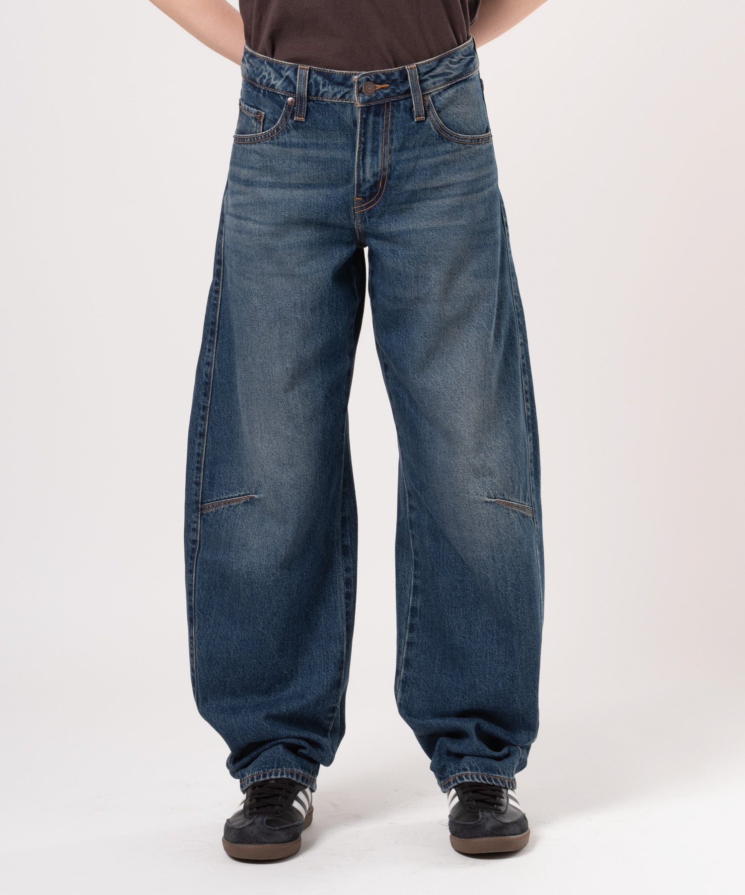 BAGGY DAD バレルジーンズ ダークインディゴ – リーバイス®公式