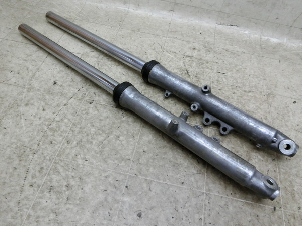 中古バイクパーツ販売専門店アイラブモーターRZ250 フロントフォーク