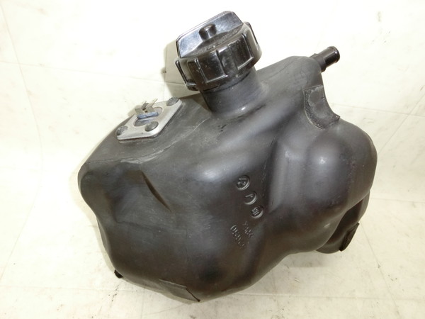 中古バイクパーツ販売専門店アイラブモータータンク/ガソリンタンク