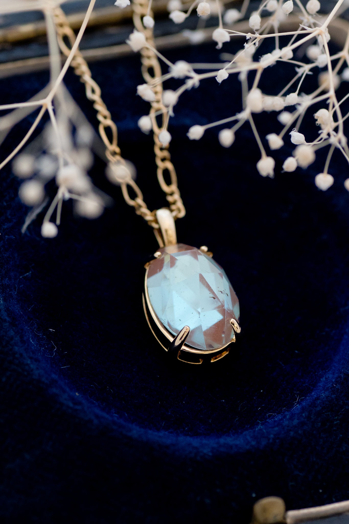 アンティークサフィレットネックレス 14×10ミリ ローズカットサフィレット