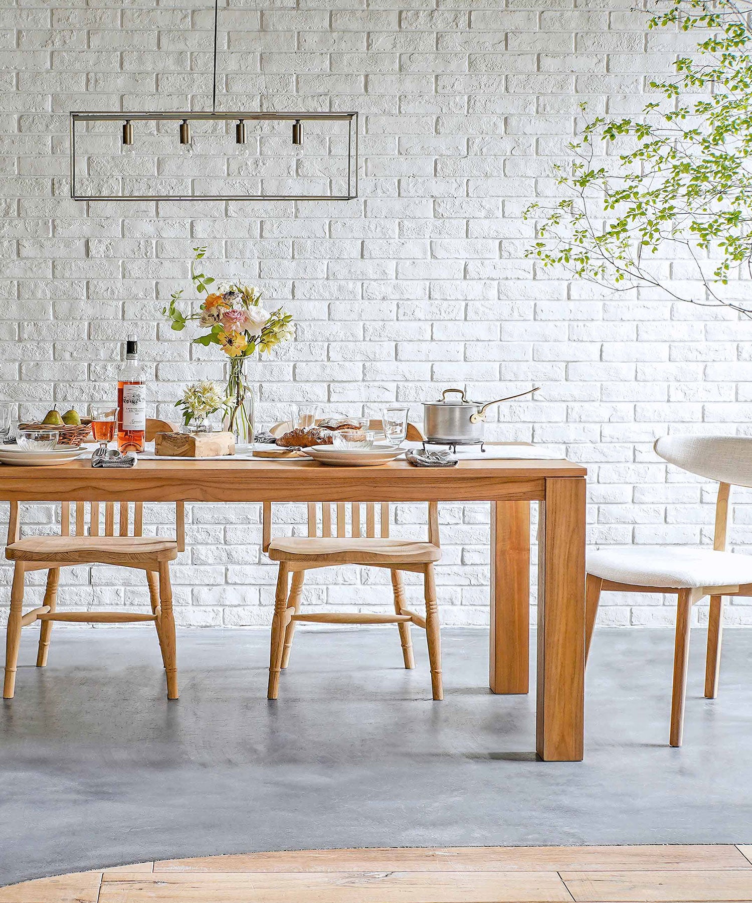 dareels（ダリールズ）GENESIS 180 DINING TABLE ダイニングテーブル