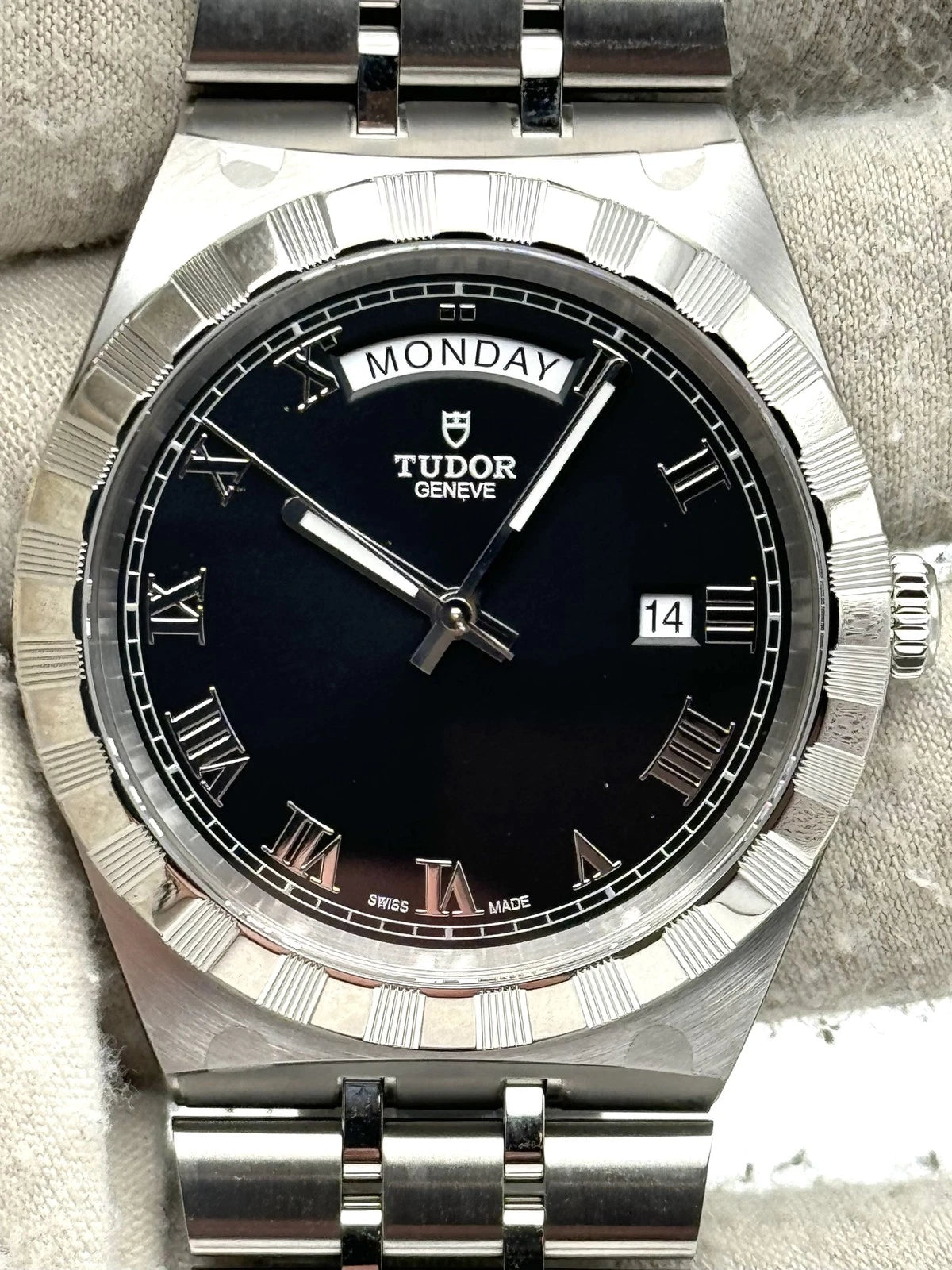 Tudor Royal 41mm Black Roman Dial Stainless Steel Bracelet 28600