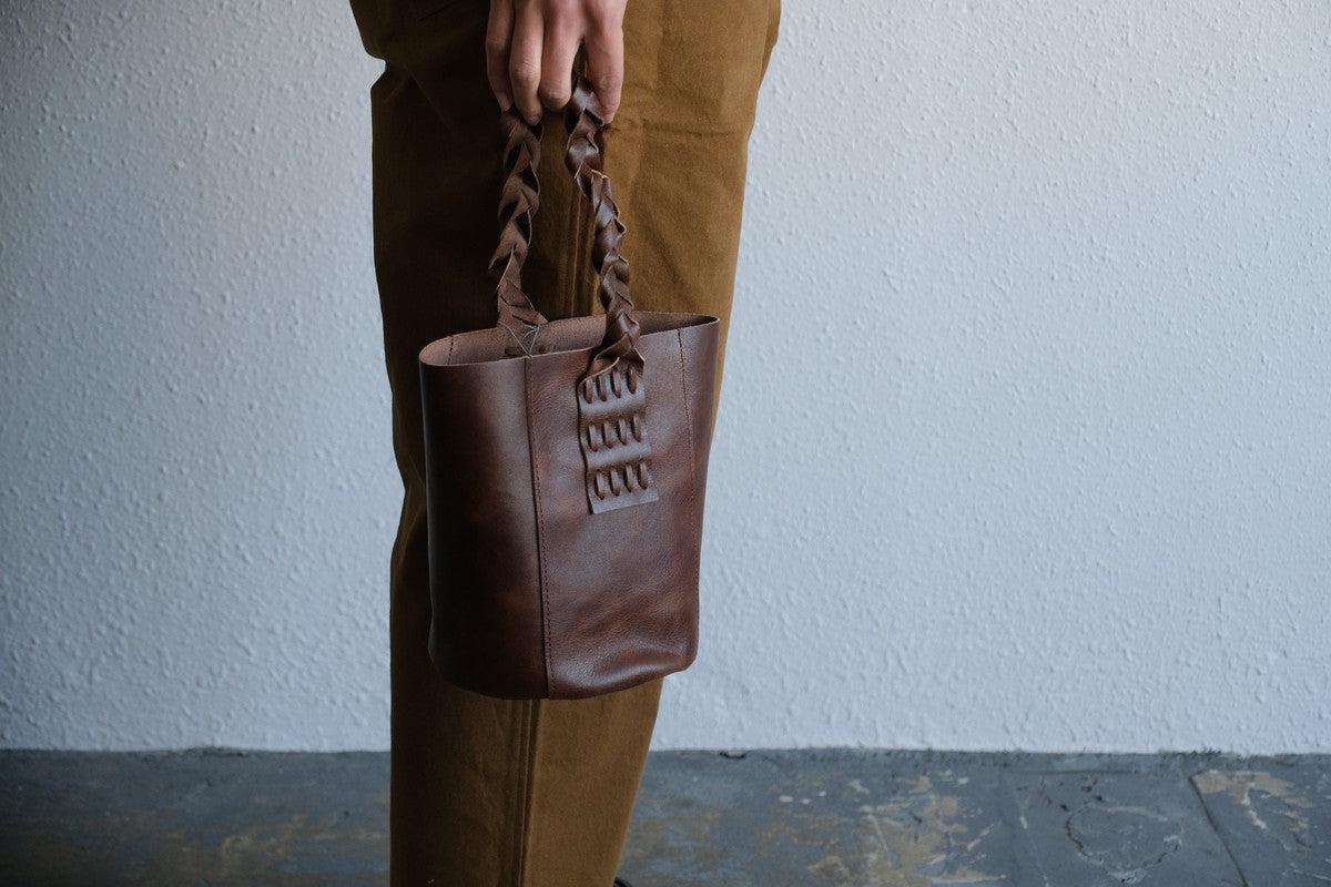 MITTAN / 駱駝革ミニバッグ 濃茶 – PINT_MN