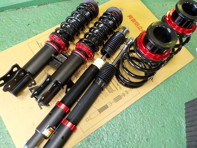 E12改 ノート 車高調交換 四輪アライメント ｜ 持ち込み取付専門プロ