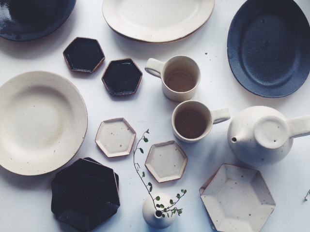pottery studio axis mundi イトウサトミの陶器のお店 （online shop）