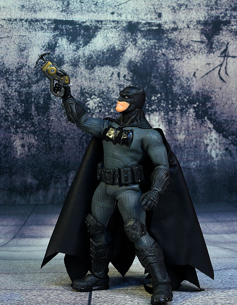 Review and photos of Supreme Knight Batman One:12 Collective