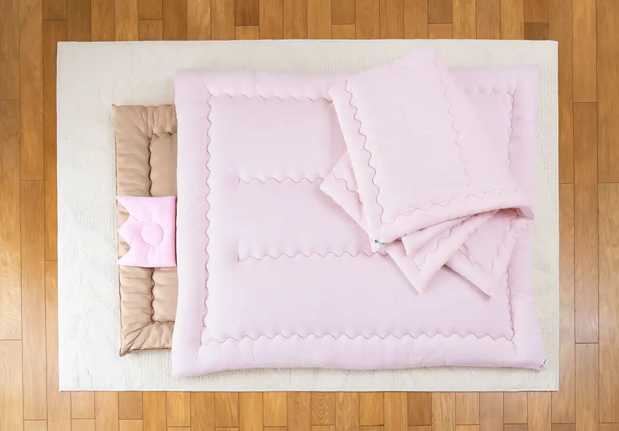 ベビー布団セット3（ほほ笑み掛、ほほ笑みケット、快眠の王、枕