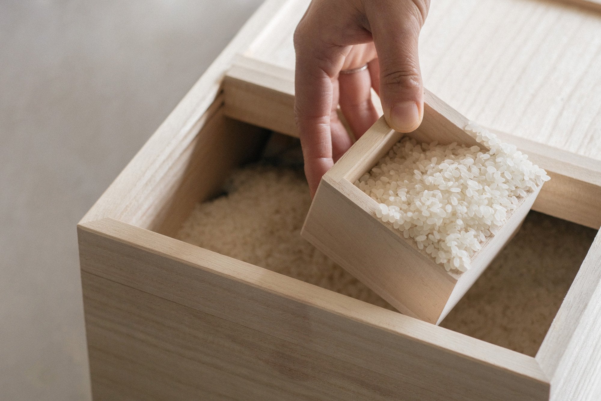 米櫃（こめびつ）｜東屋