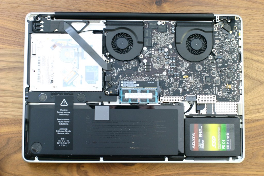 状態 良品】MacBook Pro late 2011 SSD 換装済み SSDに換装済 MacBook
