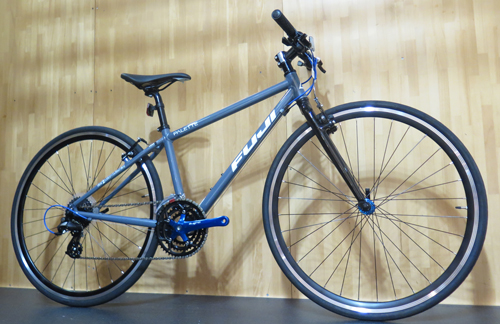 2016年モデル早期セール】FUJIの定番クロスバイクが今だけお得