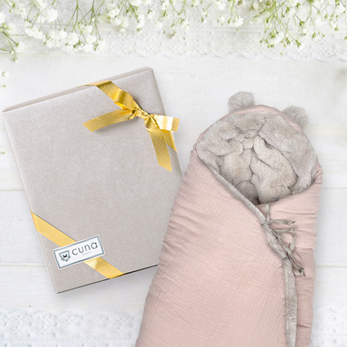 Babyshower（ベビーシャワー）｜クマ耳つきもこもこフットマフ｜出産