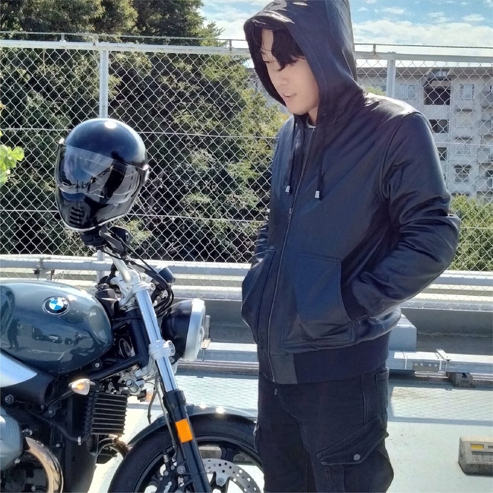 RIDEZ OEMモデル 日常にも溶け込める動きやすくて軽いレザージャケット