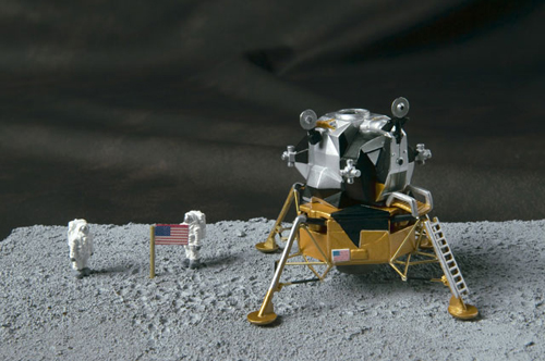 大人の超合金 アポロ11号&サターンV(ファイブ)型ロケット | 魂ウェブ