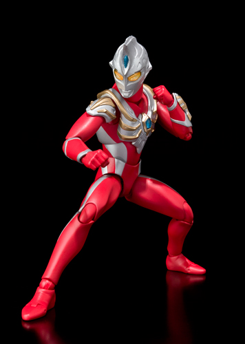 ULTRA-ACT ウルトラマンマックス│株式会社BANDAI SPIRITS（バンダイ