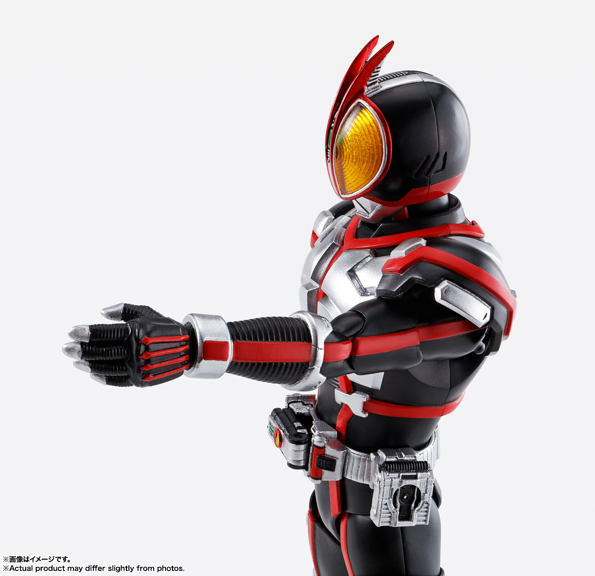 S.H.Figuarts（真骨彫製法） 仮面ライダーファイズ│株式会社BANDAI