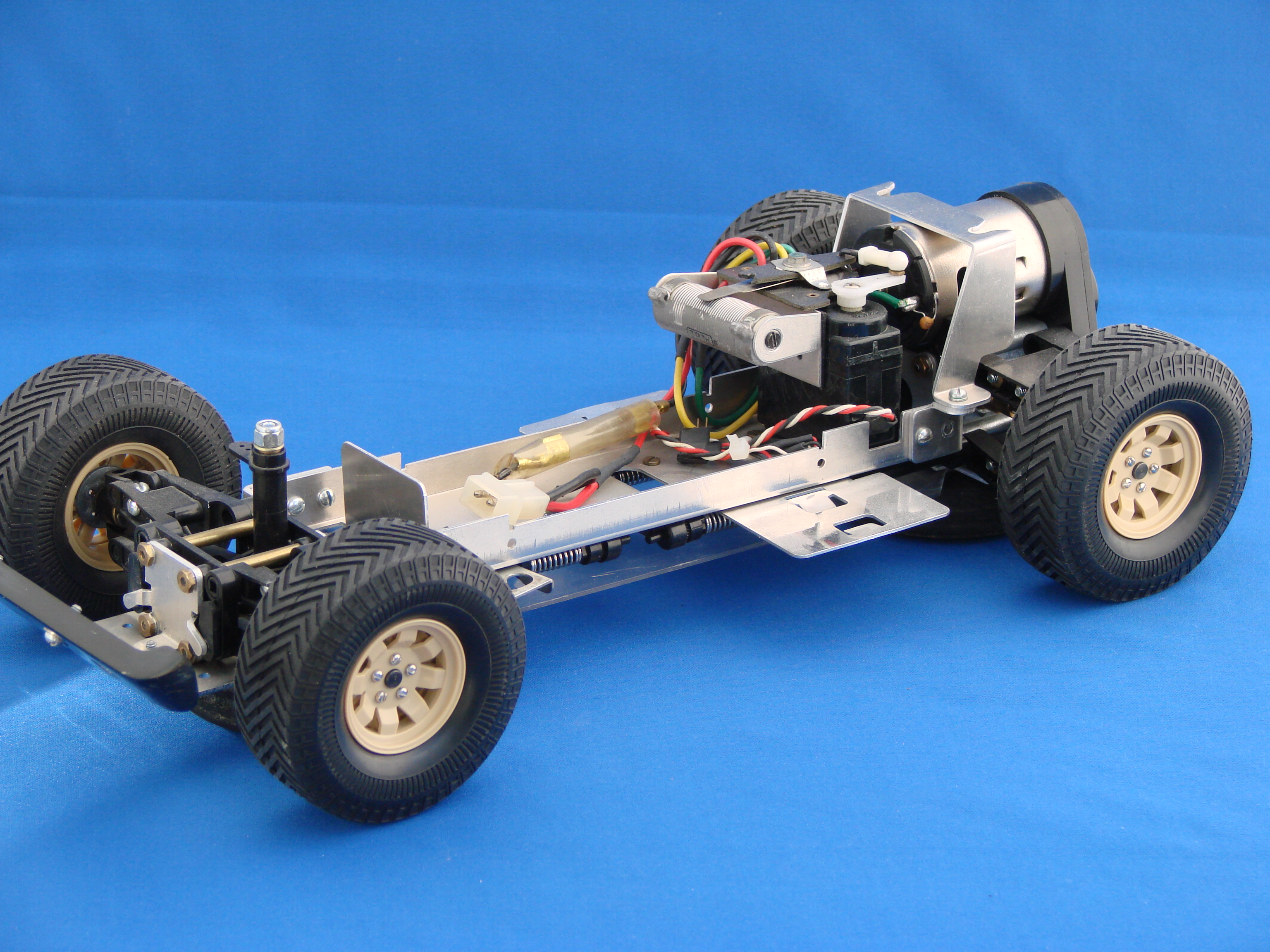 TamiyaBase.com - The XR311 chassis
