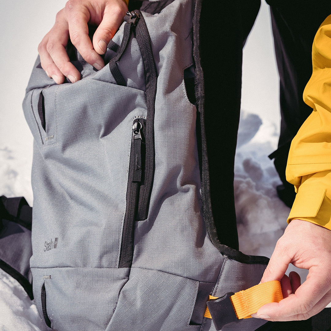 BCA（バックカントリーアクセス）| STASH 12 BACKPACK / BLACK