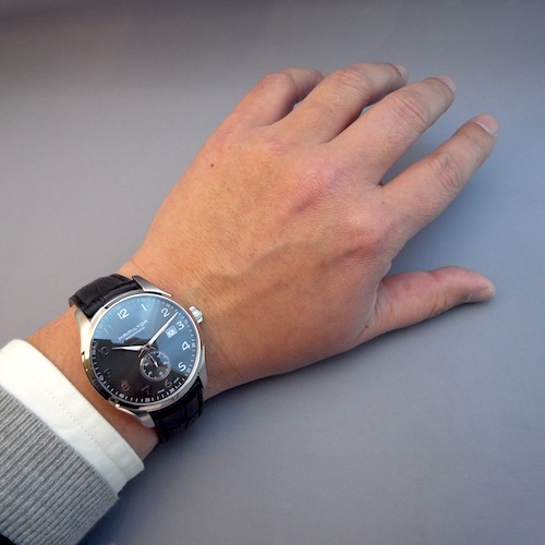 安心なH42515735 マエストロ スモールセコンド 日本で唯一のハミルトン