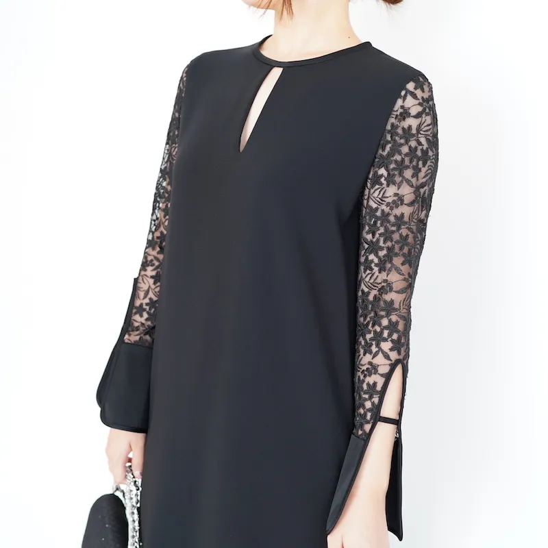 Mame Kurogouchi（マメ クロゴウチ） フローラルレーススリーブドレス