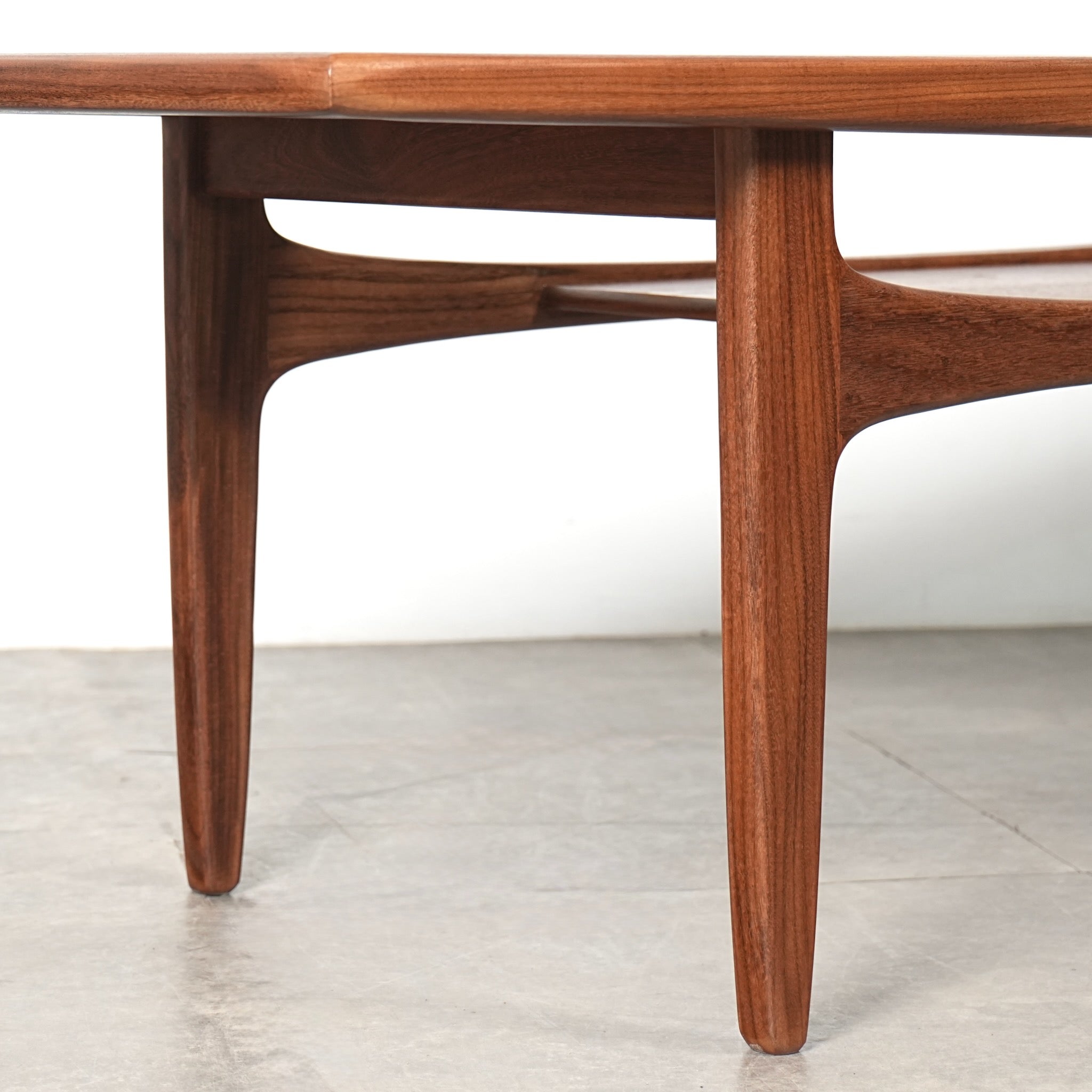 G-PLAN】ガラストップ ローテーブル – TIME HYPE