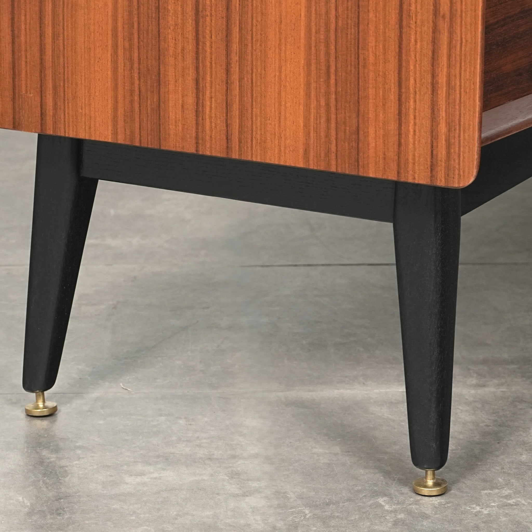 G-PLAN】Tola&Black サイドボード – TIME HYPE