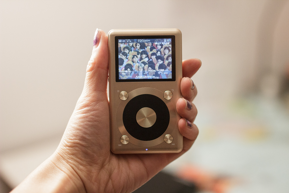 FiiO X1 MP3 Player Review – Tiana Feng