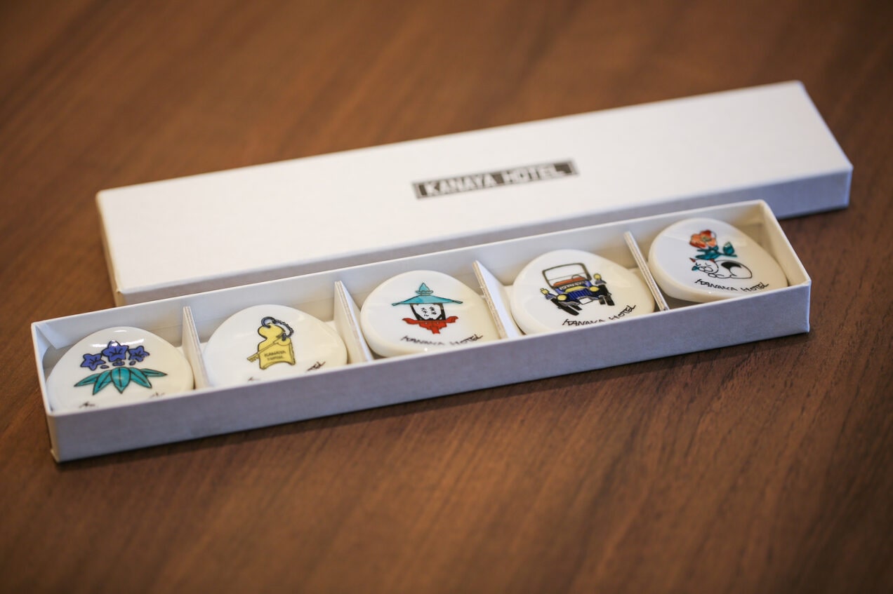 九谷焼 箸置き5点セット: 日光金谷ホテル | TOBU POINTがたまる