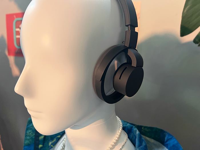 体験レポ】音楽を聴きながら話せるオープンイヤー型ヘッドホンNTT