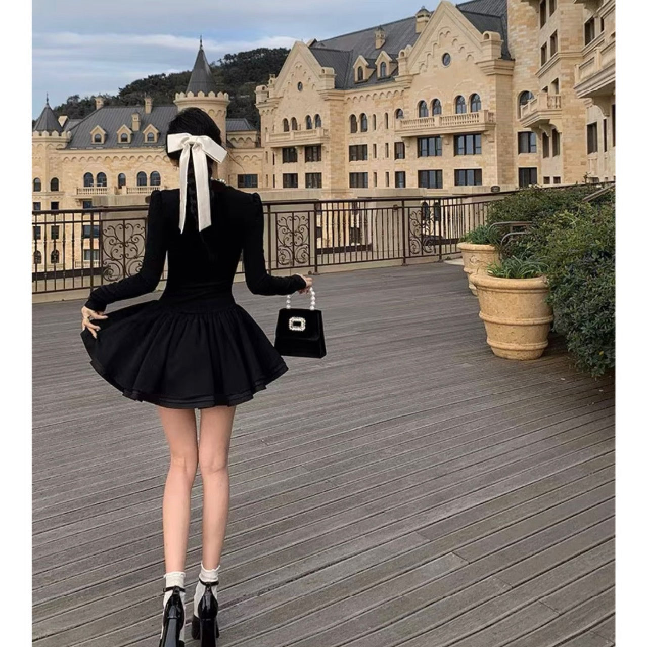 即日発送】フィットペプラムワンピース – TORUGATO