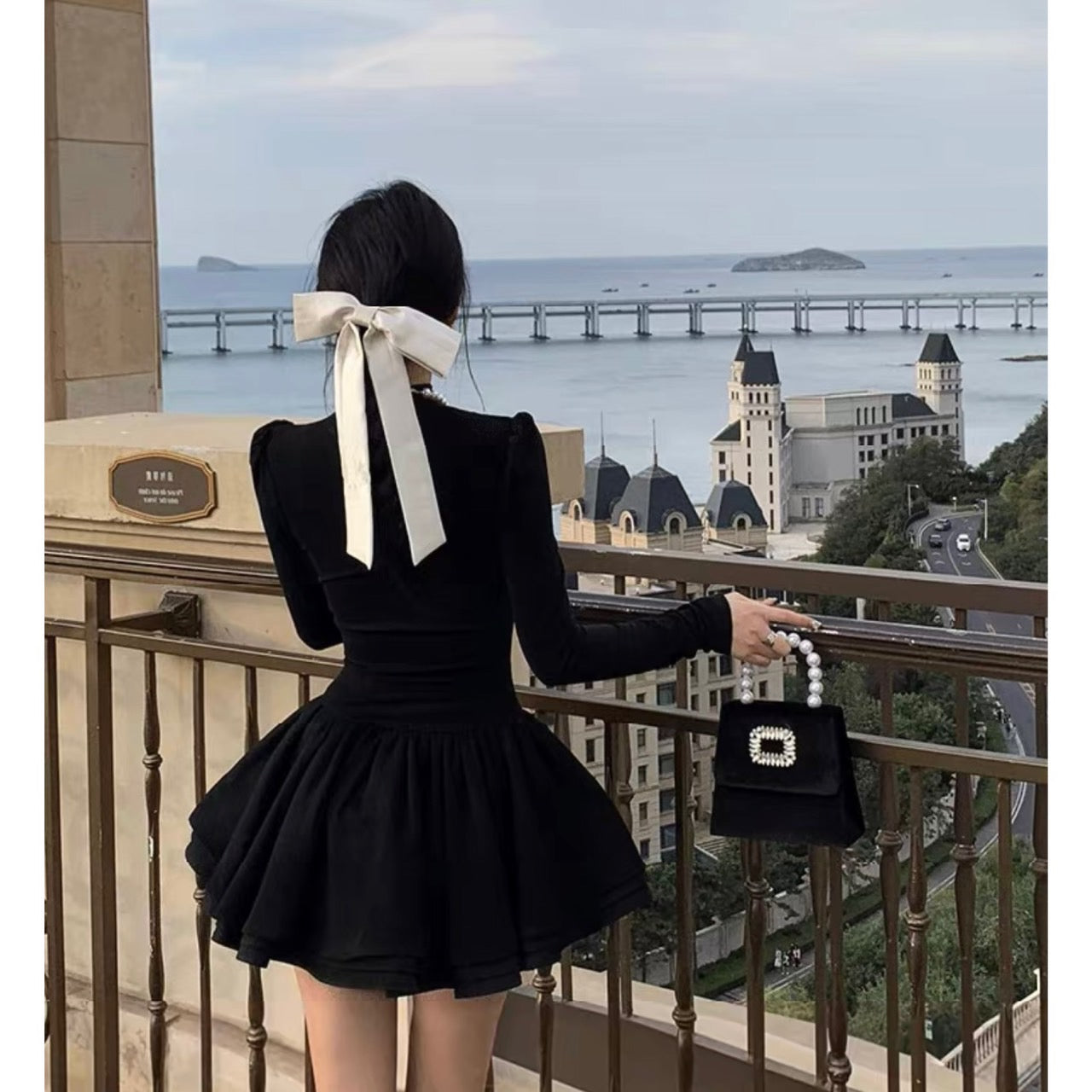 即日発送】フィットペプラムワンピース – TORUGATO