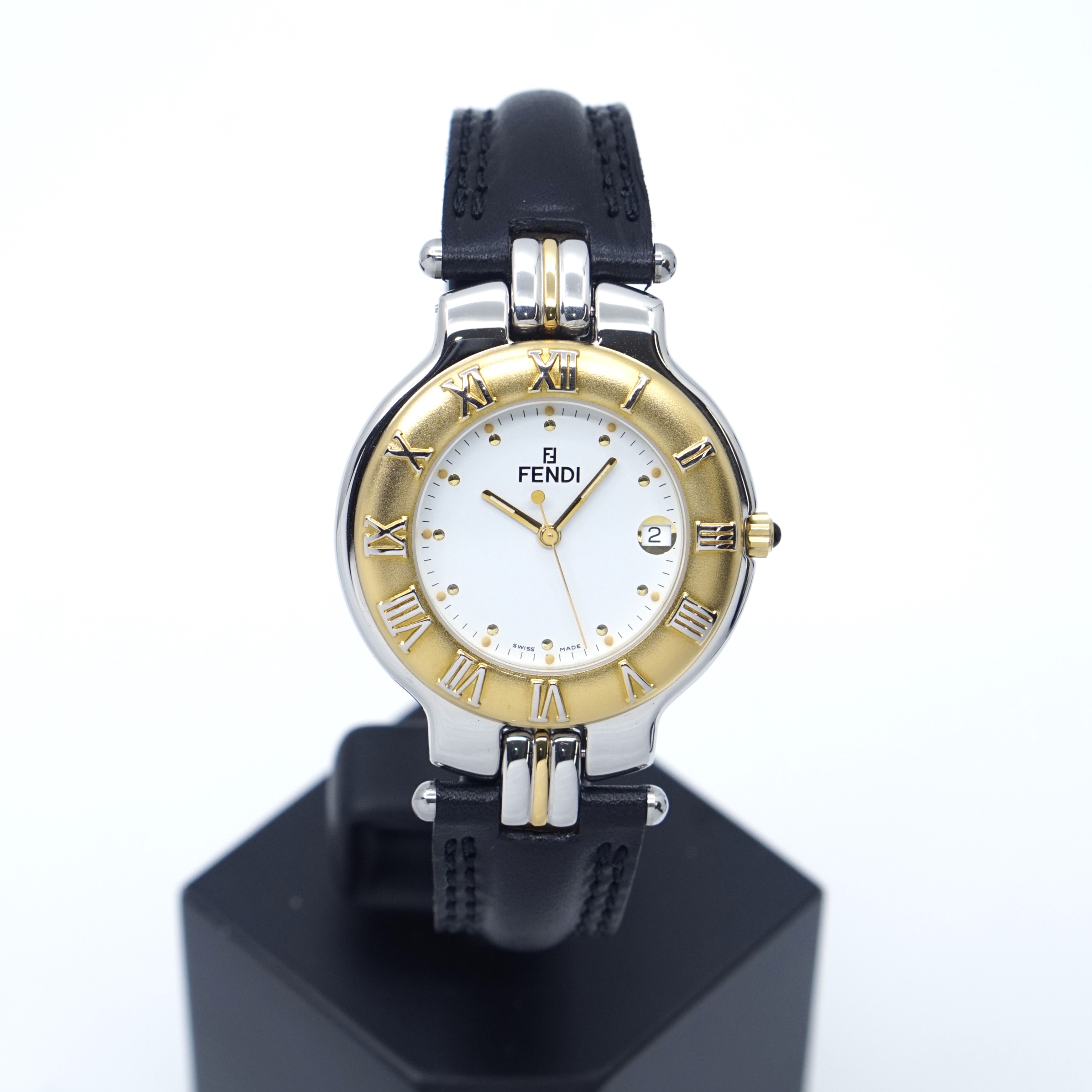 楽天市場】フェンディ オロロジ 900G 017-911 OH レディース クォーツ