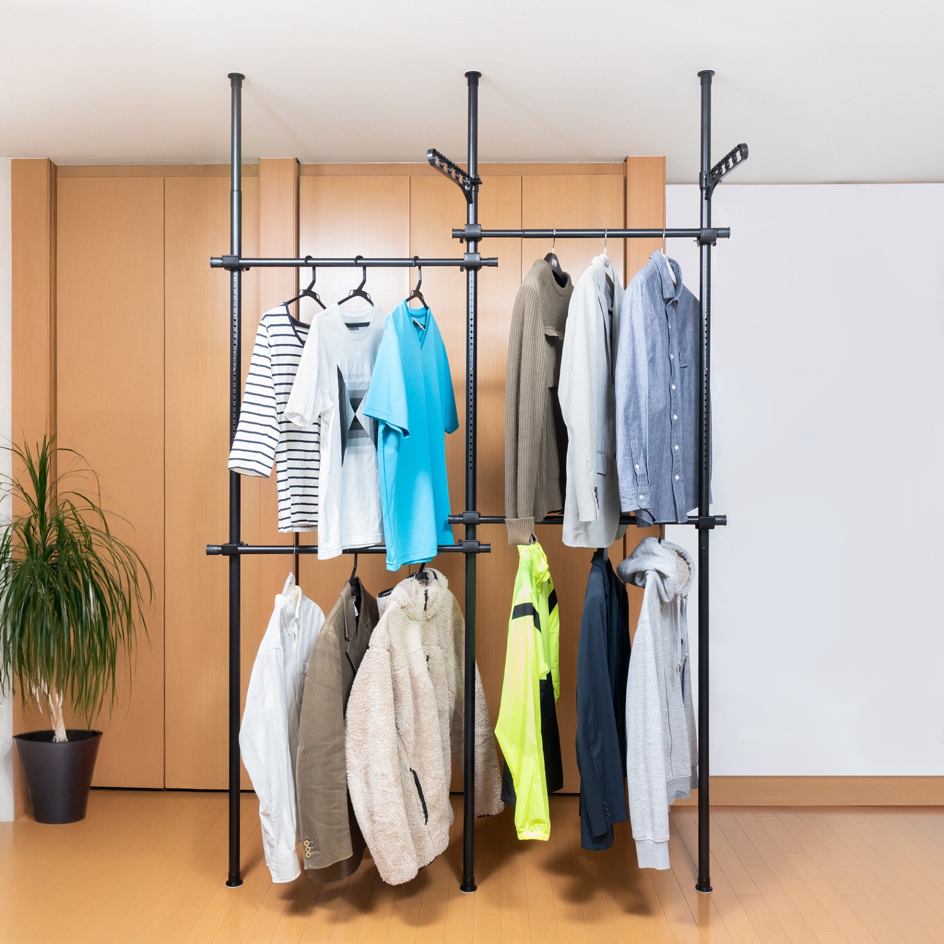 楽天市場】Yoquna 突っ張り ハンガーラック 【SNS 500万再生突破